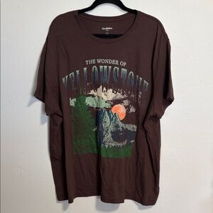 Goodfellow & Co Brown Yellowstone Graphic Tee